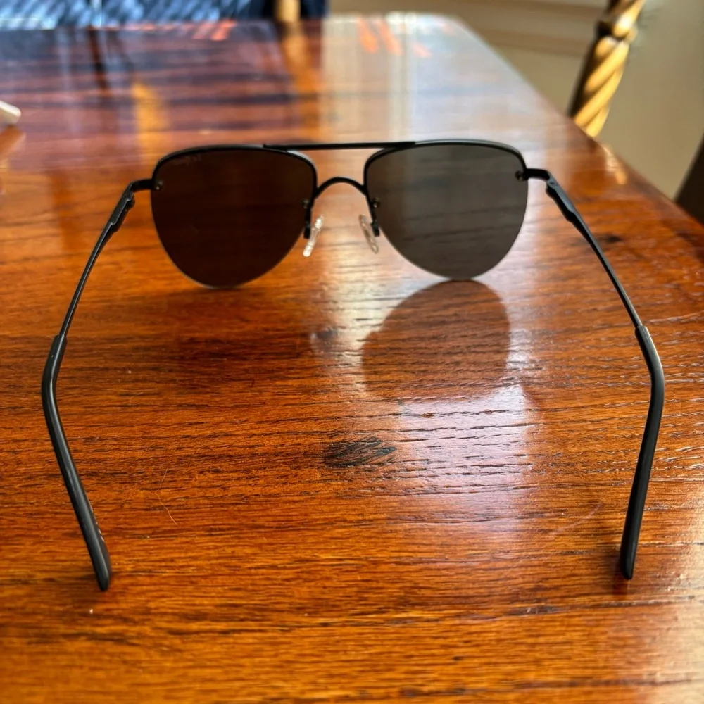 Le Specs the Prince Aviator Sunglasses - Picture 6 of 6